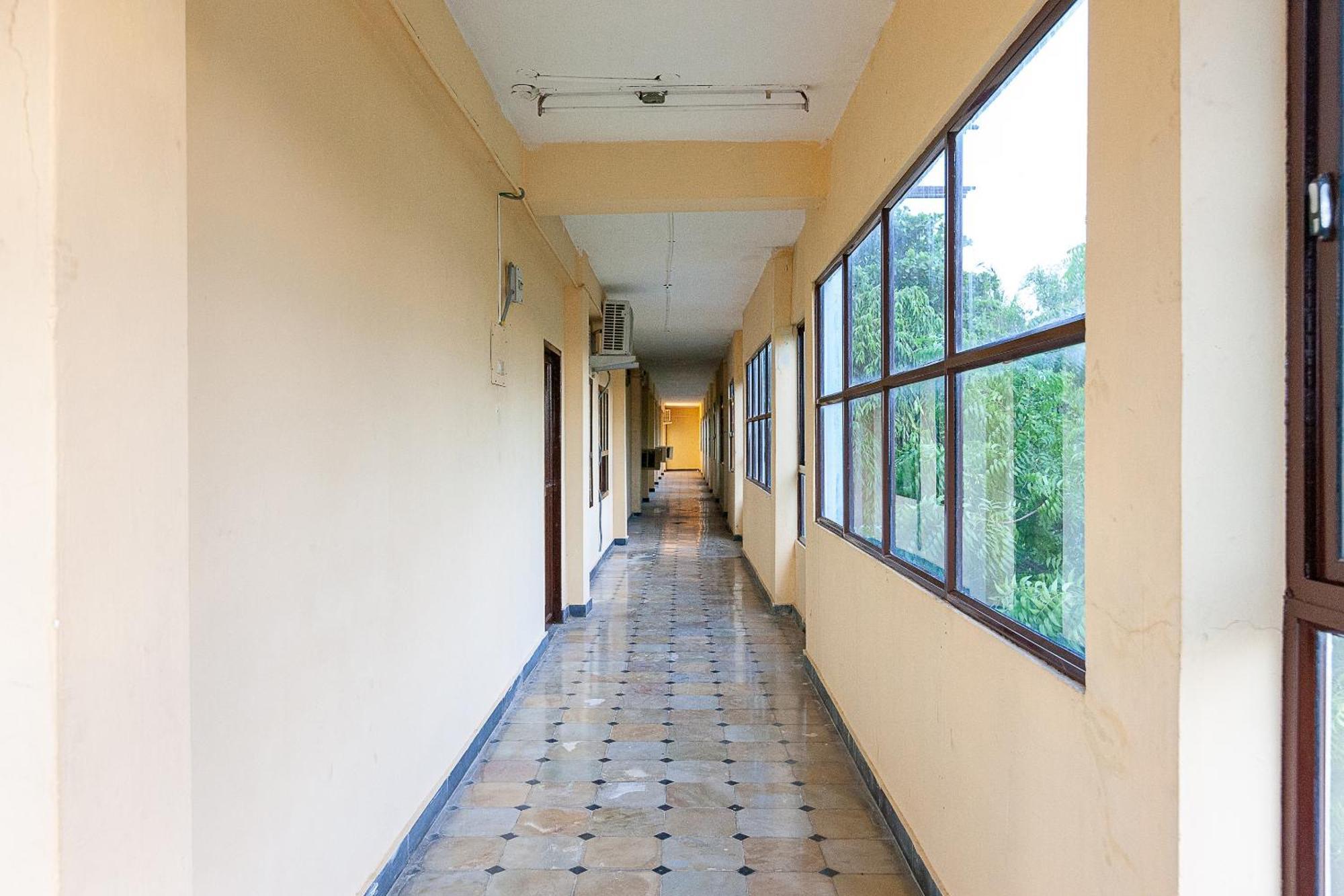 Collection O Ammayi Hotels & Resorts Tiruvannāmalai Exterior foto