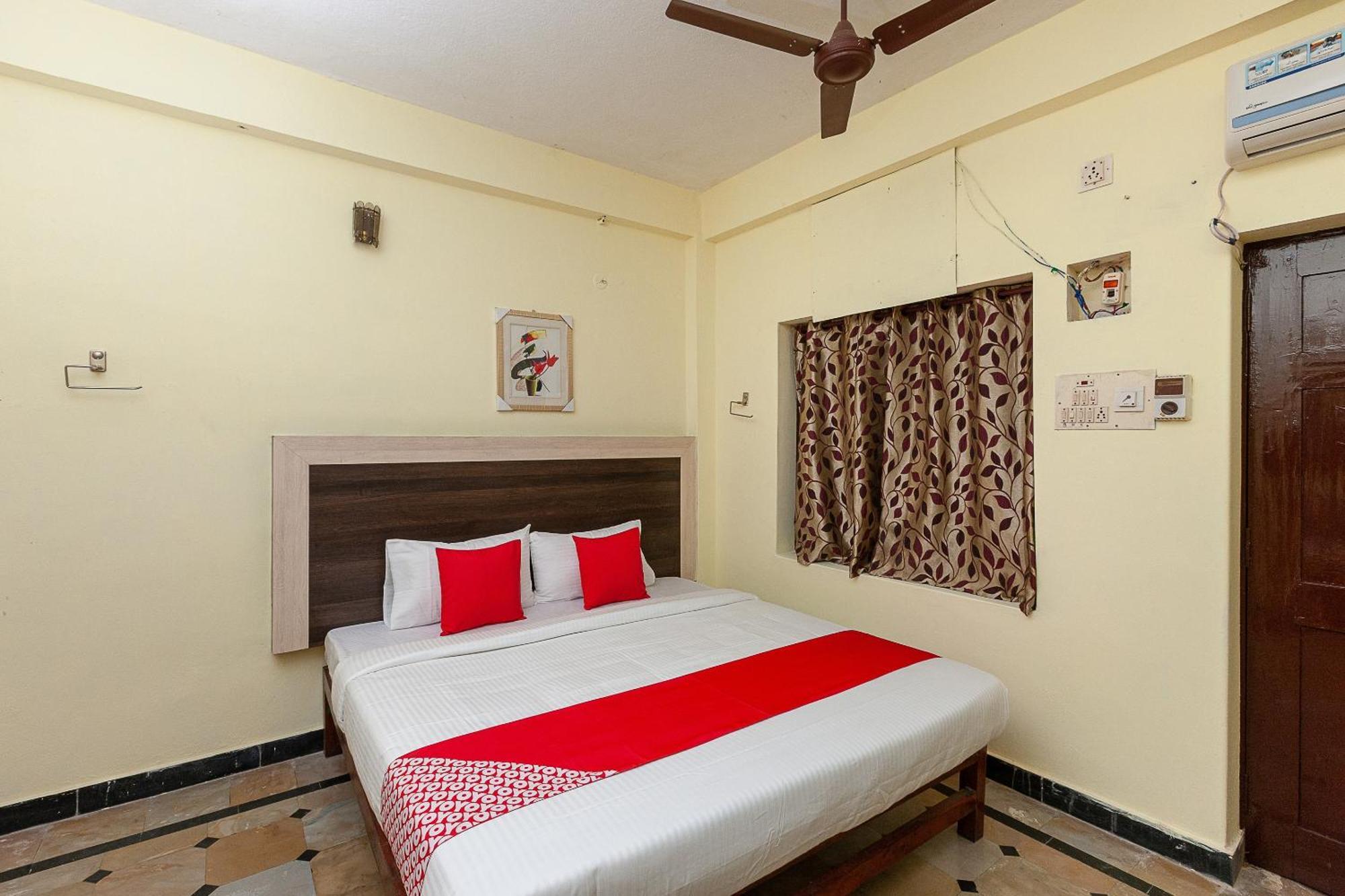 Collection O Ammayi Hotels & Resorts Tiruvannāmalai Exterior foto